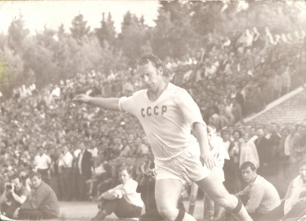 Юрий Ковалев футболист СССР
