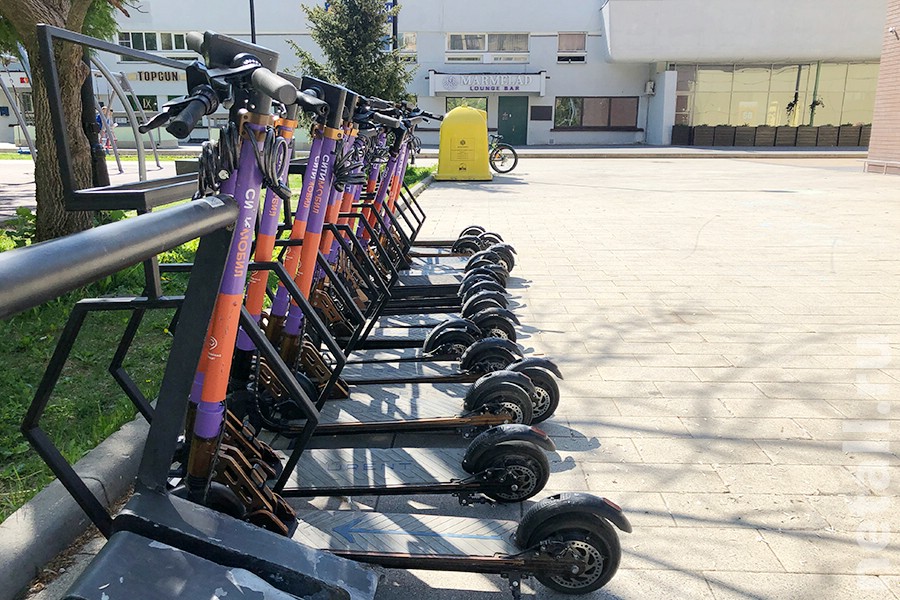 Зеленоградский электросамокат. Самокат зеленоград. Кикшеринг urent. Самокат на самокат юрент. Сим самокат зеленоград.